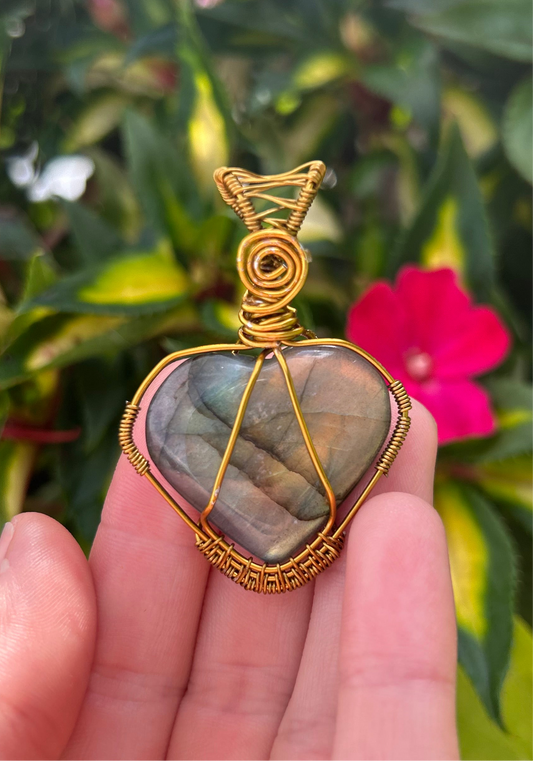 Labradorite Heart Pendant